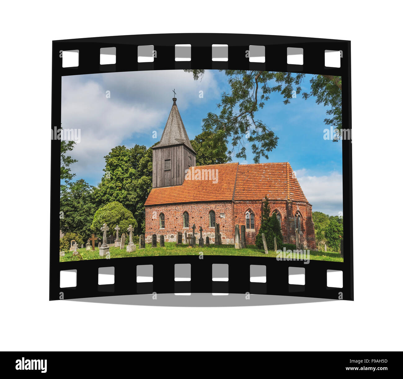 L'église du village, presqu'Moenchgut Zicker brut, Ruegen Island, Mecklembourg-Poméranie-Occidentale, Allemagne, Europe Banque D'Images