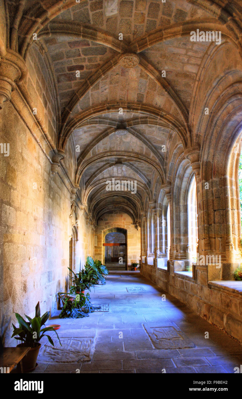 Cloître du couvent San Benito, Alcantara (Espagne) Banque D'Images