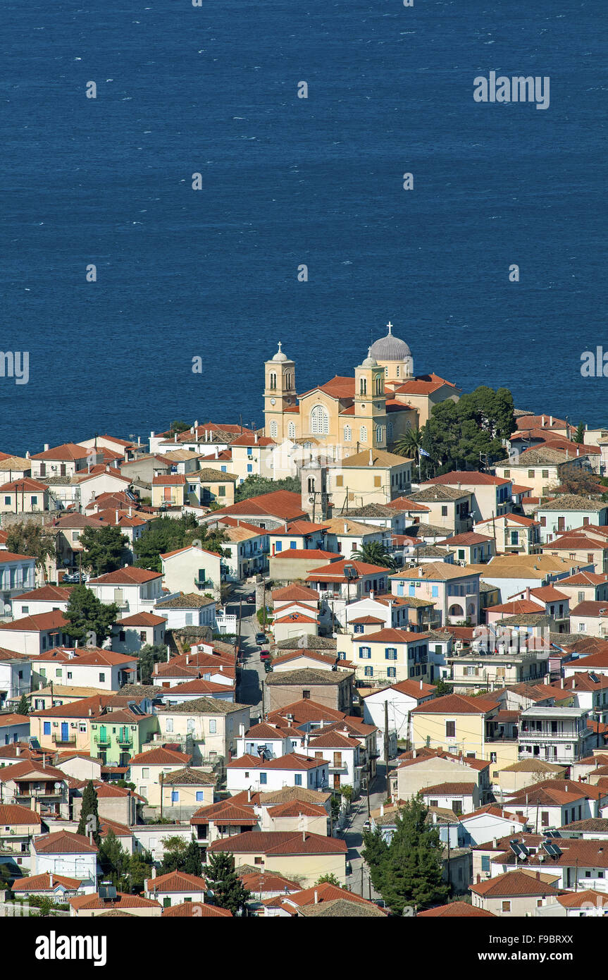 Vue panoramique de la ville traditionnelle de Galaxidi trouvés dans le golfe de Corinthe, dans la région de Fokida, Grèce centrale Banque D'Images