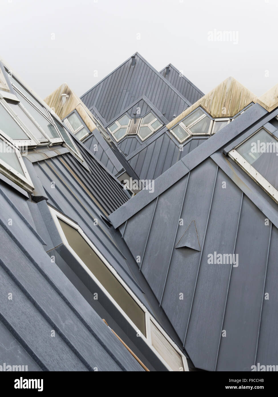 Les maisons cubiques (Kubuswoningen) de l'architecte Piet Blom à Rotterdam, Pays-Bas. Banque D'Images