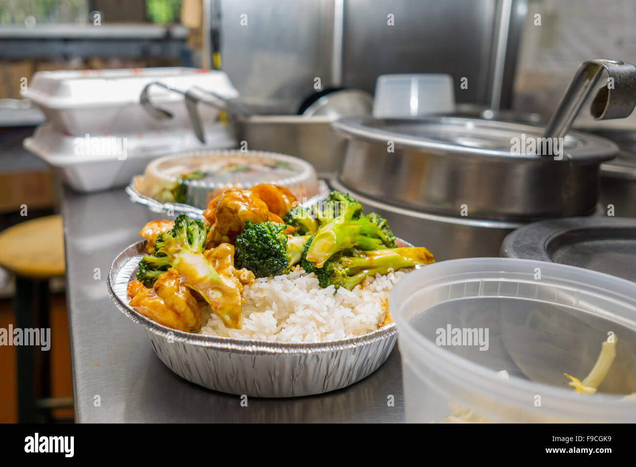 Prendre des commandes sur la table de cuisine au restaurant Banque D'Images