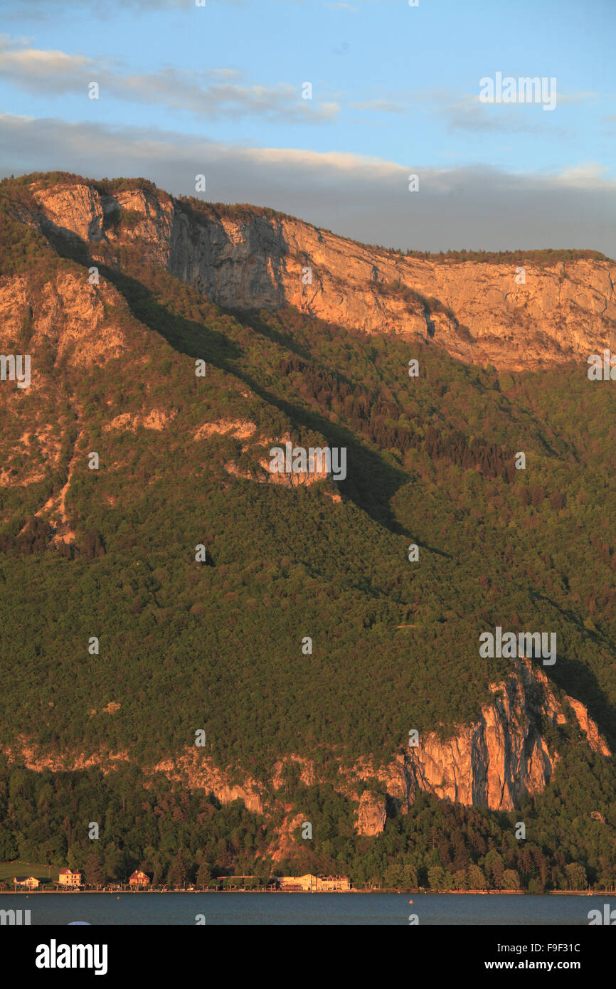 France Rhône-Alpes Annecy Alpes montagnes lac Banque D'Images