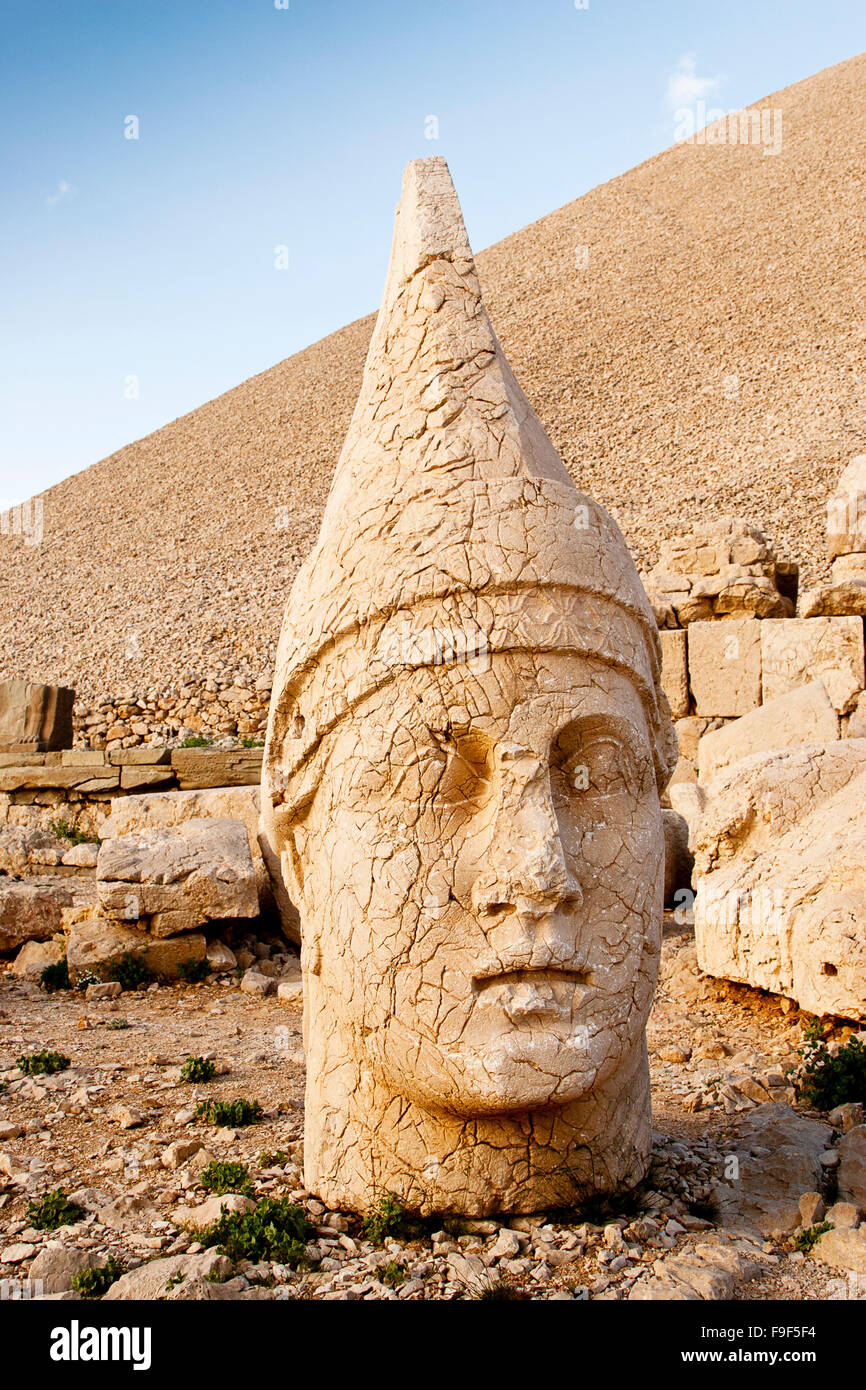 Les sculptures du royaume de Commagène, montagne Nemrut Banque D'Images