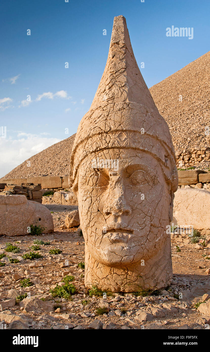 Les sculptures du royaume de Commagène, montagne Nemrut Banque D'Images