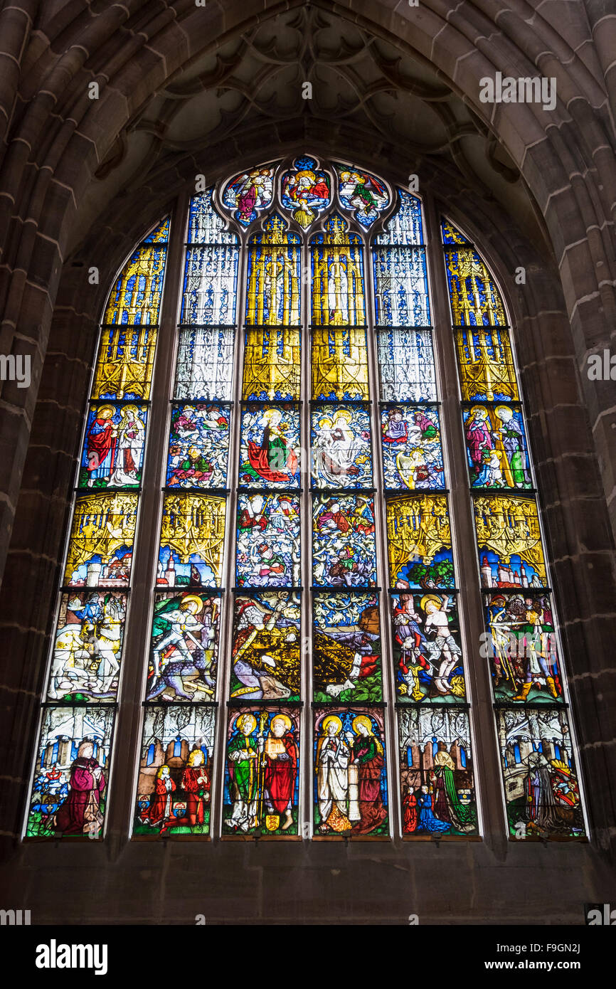 La fenêtre de l'église, l'église Saint-Laurent, Nuremberg, Middle Franconia, Franconia, Bavaria, Germany Banque D'Images