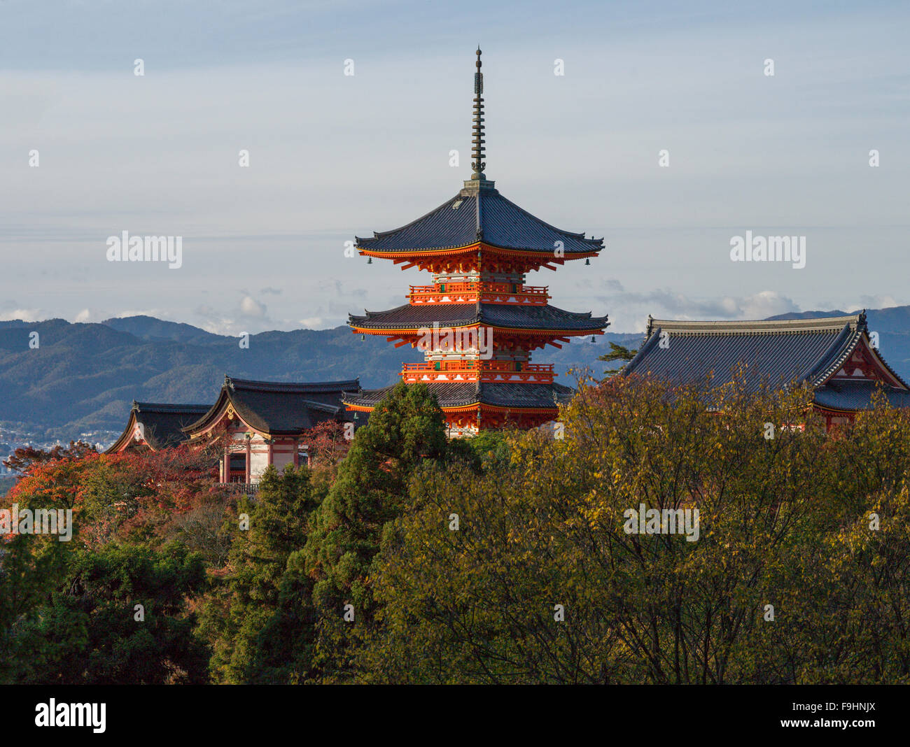 Le Temple Kiyomizu-dera (c 8C AD) JAPON KYOTO Banque D'Images