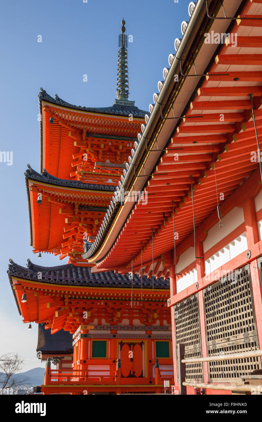 Le Temple Kiyomizu-dera (c 8C AD) JAPON KYOTO Banque D'Images