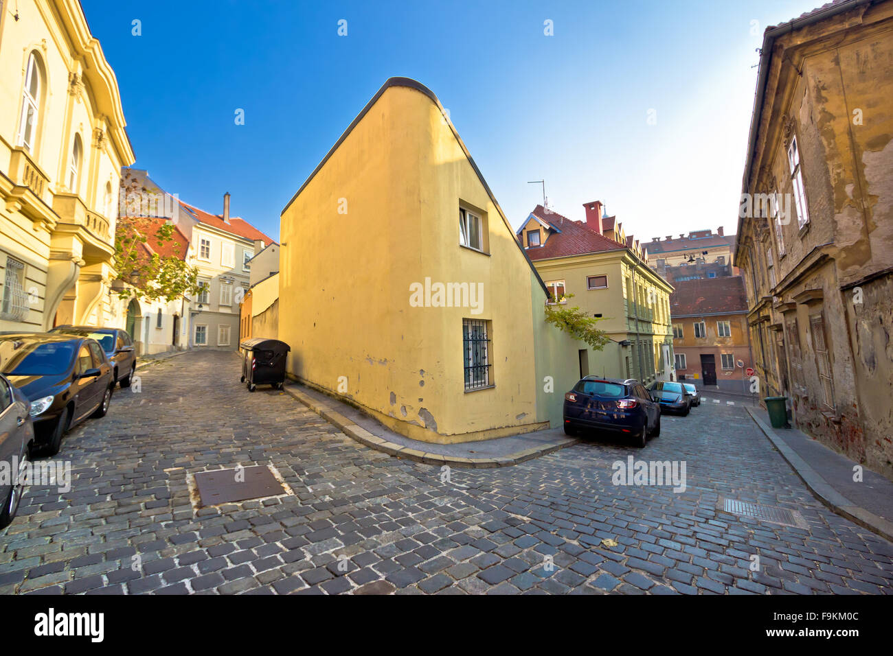 Les rues anciennes en pierre de la ville historique de Zagreb, capitale de la Croatie Banque D'Images