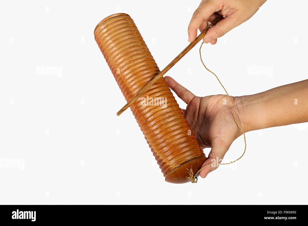 Corbeau en bois, un instrument de musique à percussion. Aussi connu comme Krasher, Inde Banque D'Images