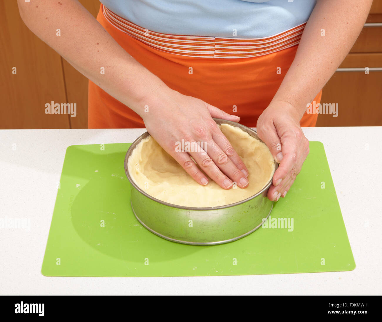 Gateau Aux Pommes Suedois Photo Stock Alamy
