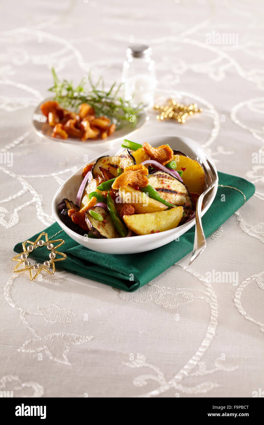 Salade de chanterelles aux haricots verts Banque de photographies et d