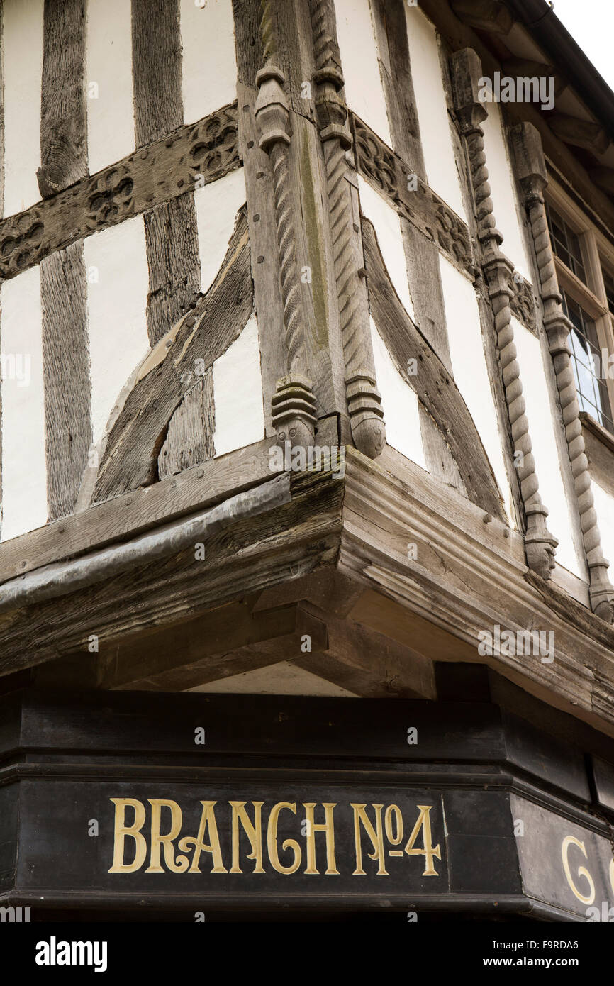 Royaume-uni, Angleterre, Worcestershire, Bromsgrove, Musée d'Avoncroft, Chaîne de chevaux de pub Shrewsbury, détails de structure Banque D'Images