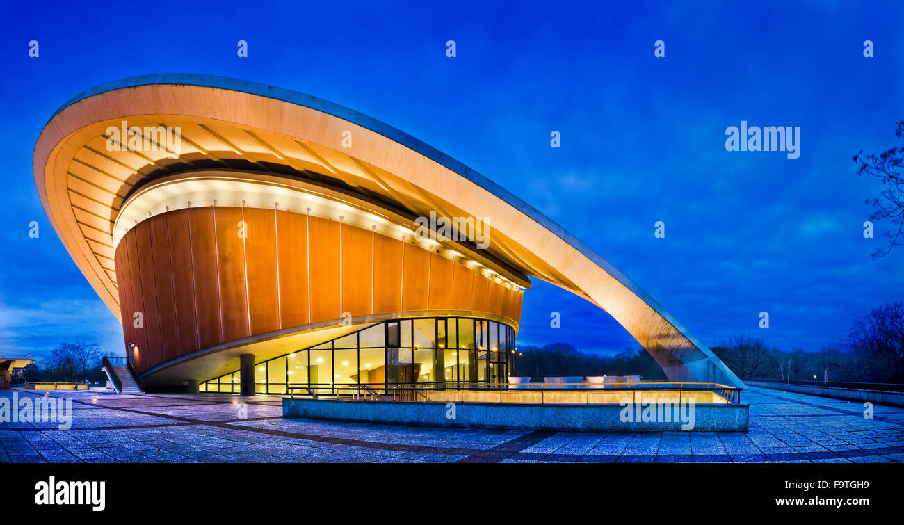 La salle des congrès est la Haus der Kulturen der Welt. Allemagne, Berlin, Mitte District Capitol. Banque D'Images