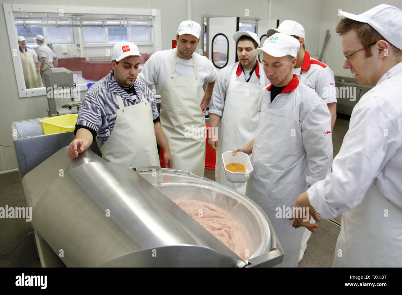 Boucher au cours de sa formation professionnelle. Banque D'Images