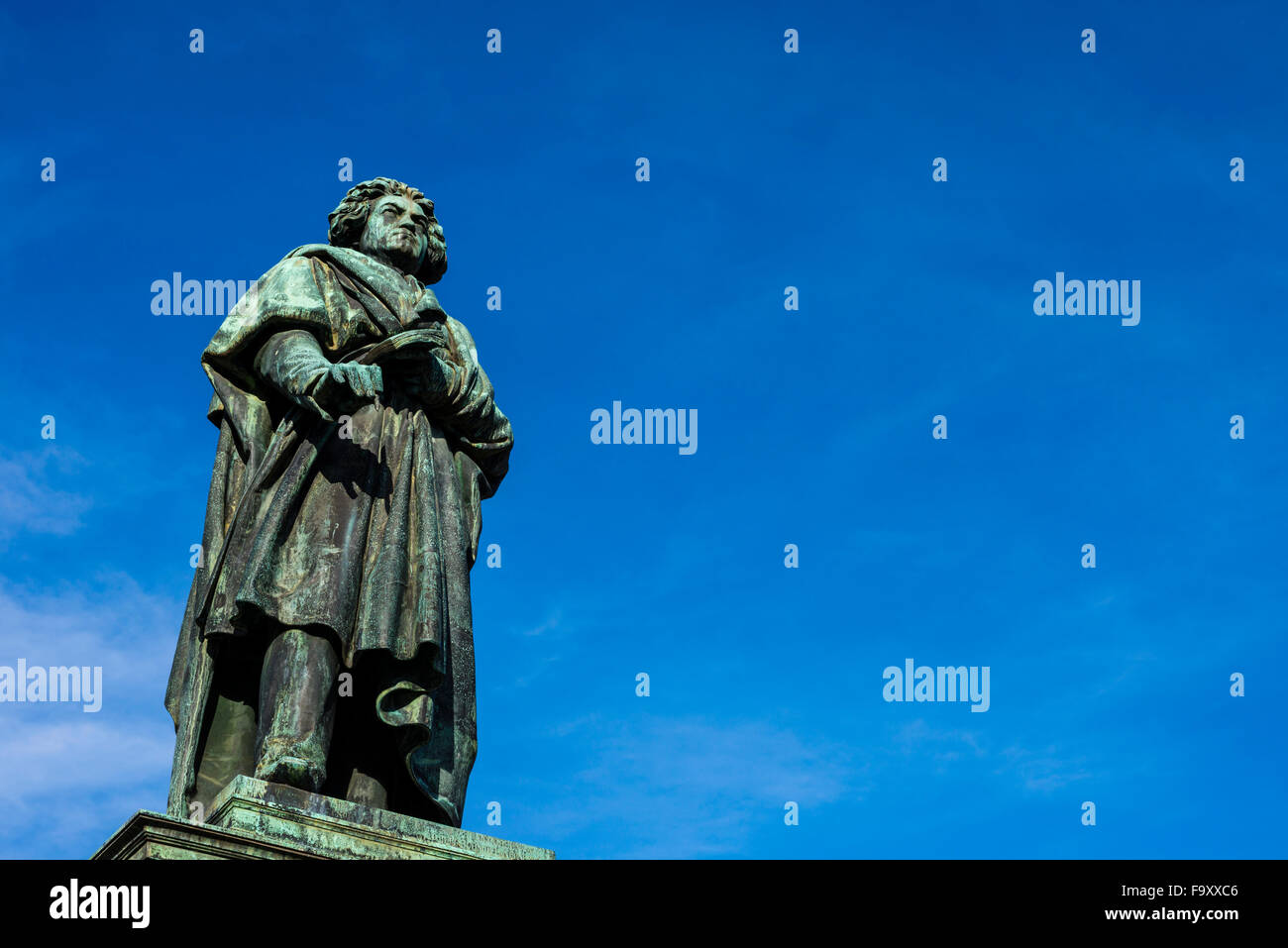 Allemagne, Bonn, statue de Beethoven sur Muensterplatz Banque D'Images