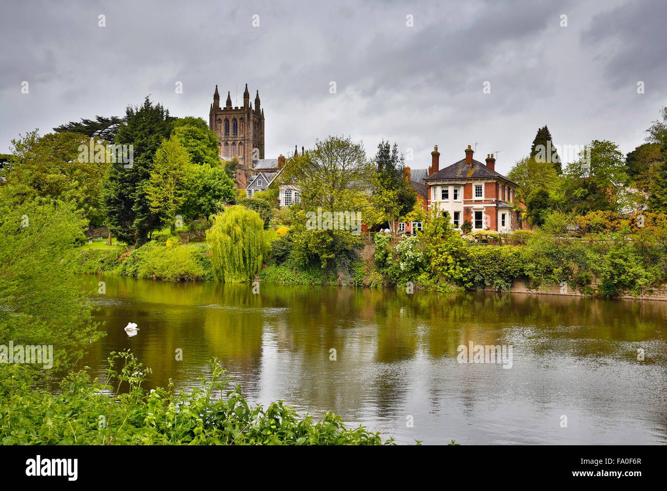 Hereford ; Rivière Wye et de la cathédrale ; UK Banque D'Images