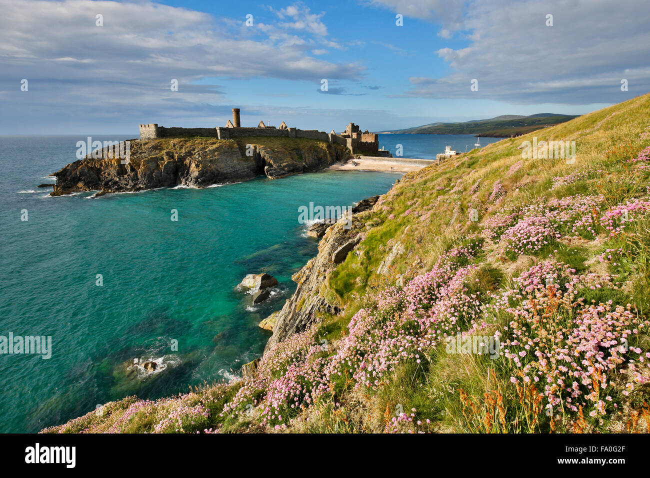 Le Château et le port de Peel ; ; ; Royaume-Uni Île de Man Banque D'Images