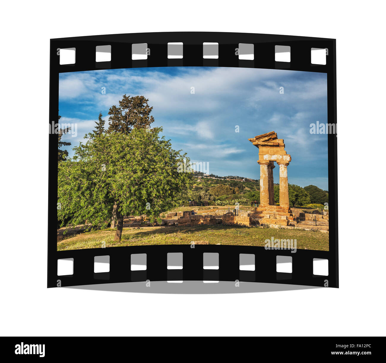 Le Temple de Castor et Pollux appartient à des sites archéologiques d'Agrigente, La Vallée des Temples, Sicile, Italie, Europe Banque D'Images