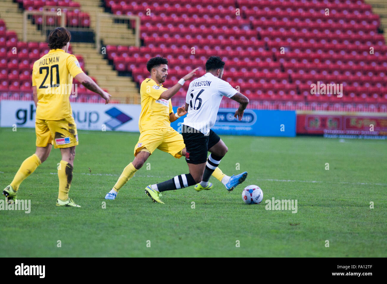 Gateshead FC vs Woking FC à Gateshead International Stadium, UK le samedi 19 décembre 2015 le de crédit Dan Cooke/Alamy Live News Banque D'Images