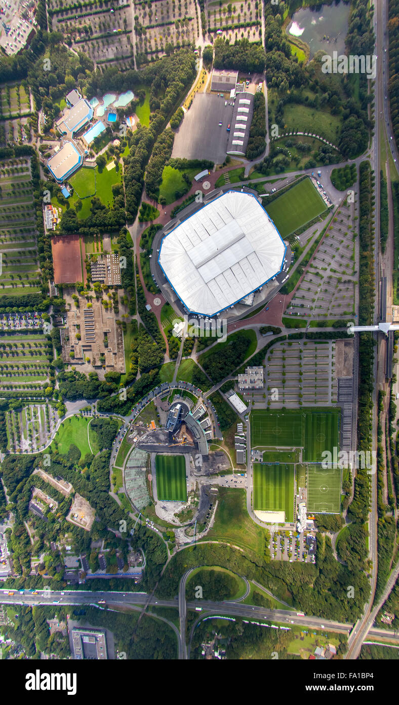 Dans le parc de la construction, Schalke Arena, stade Veltins Arena, stade de Schalke, Park, stade des images verticales de l'Arène Banque D'Images