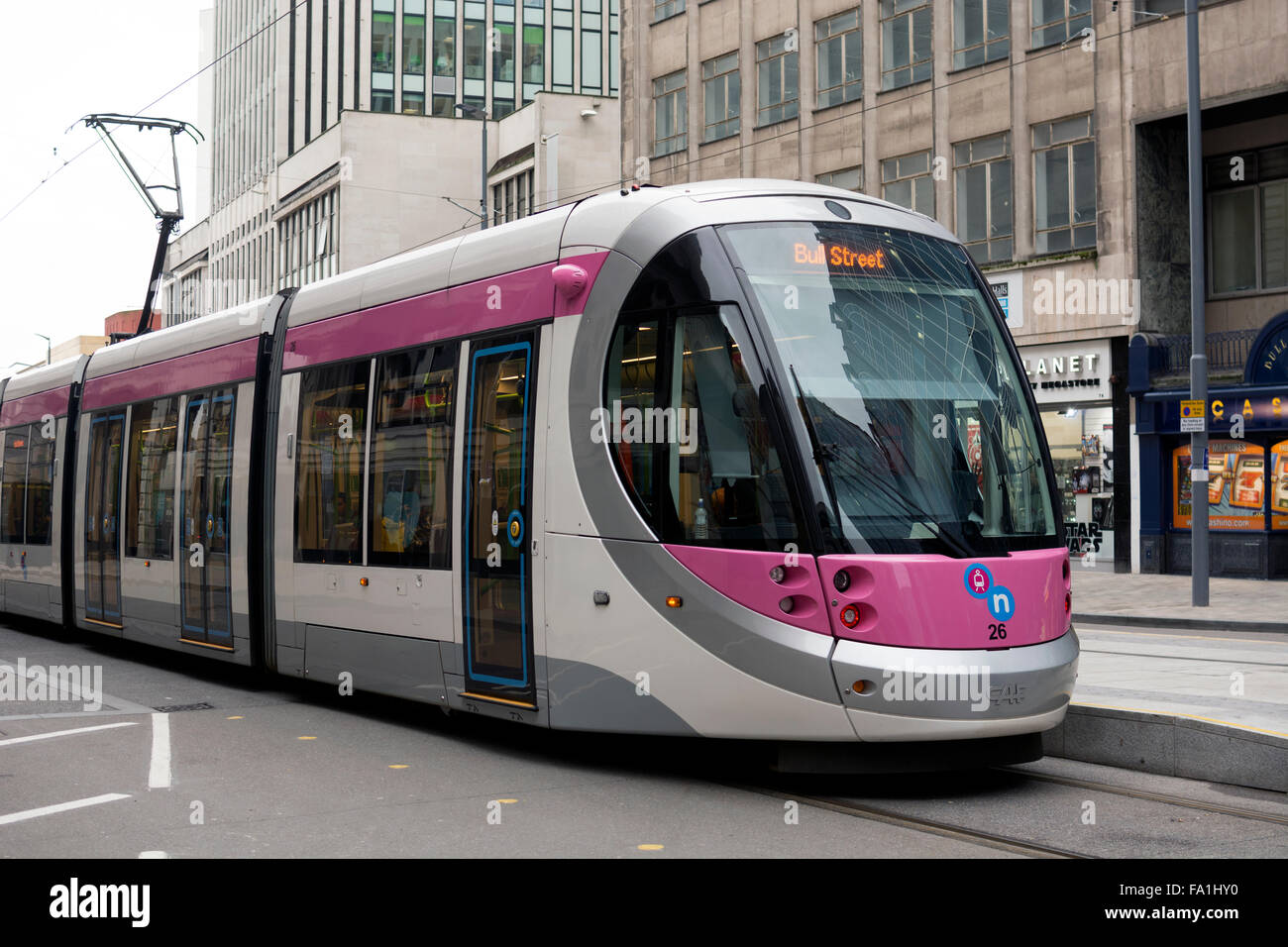 Midland Metro tram en Bull Street, Birmingham Banque D'Images