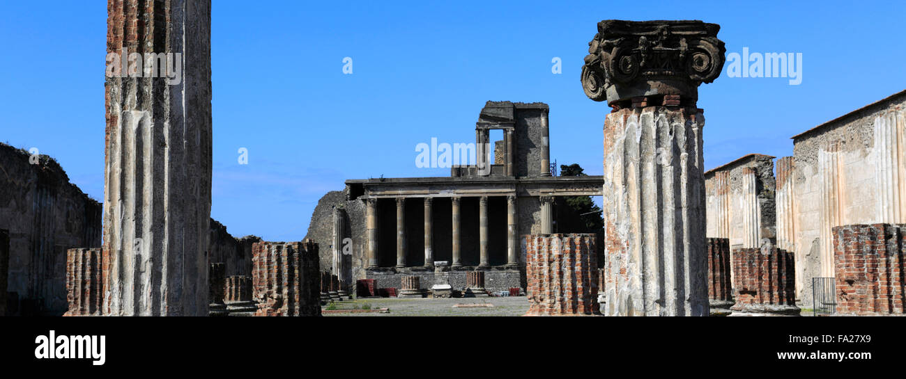 La basilique salon, forum de Pompéi, la ville romaine enfouie dans la lave près de Naples ville, Liste du patrimoine mondial de l'UNESCO 1997, Berne. Banque D'Images