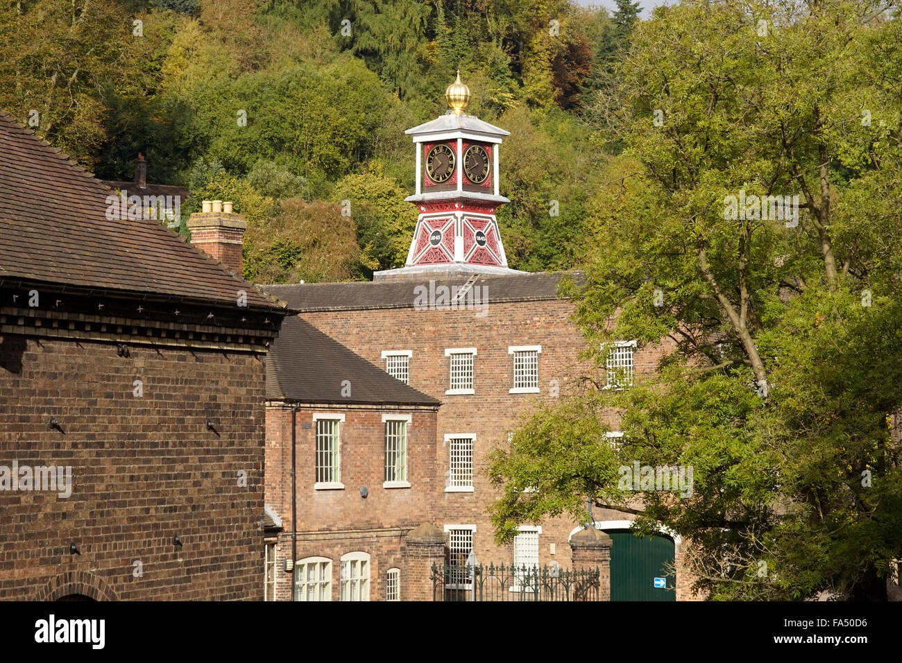 La tour de l'horloge à Engenuity à Coalbrookdale, Ironbridge, Shropshire, Angleterre Banque D'Images