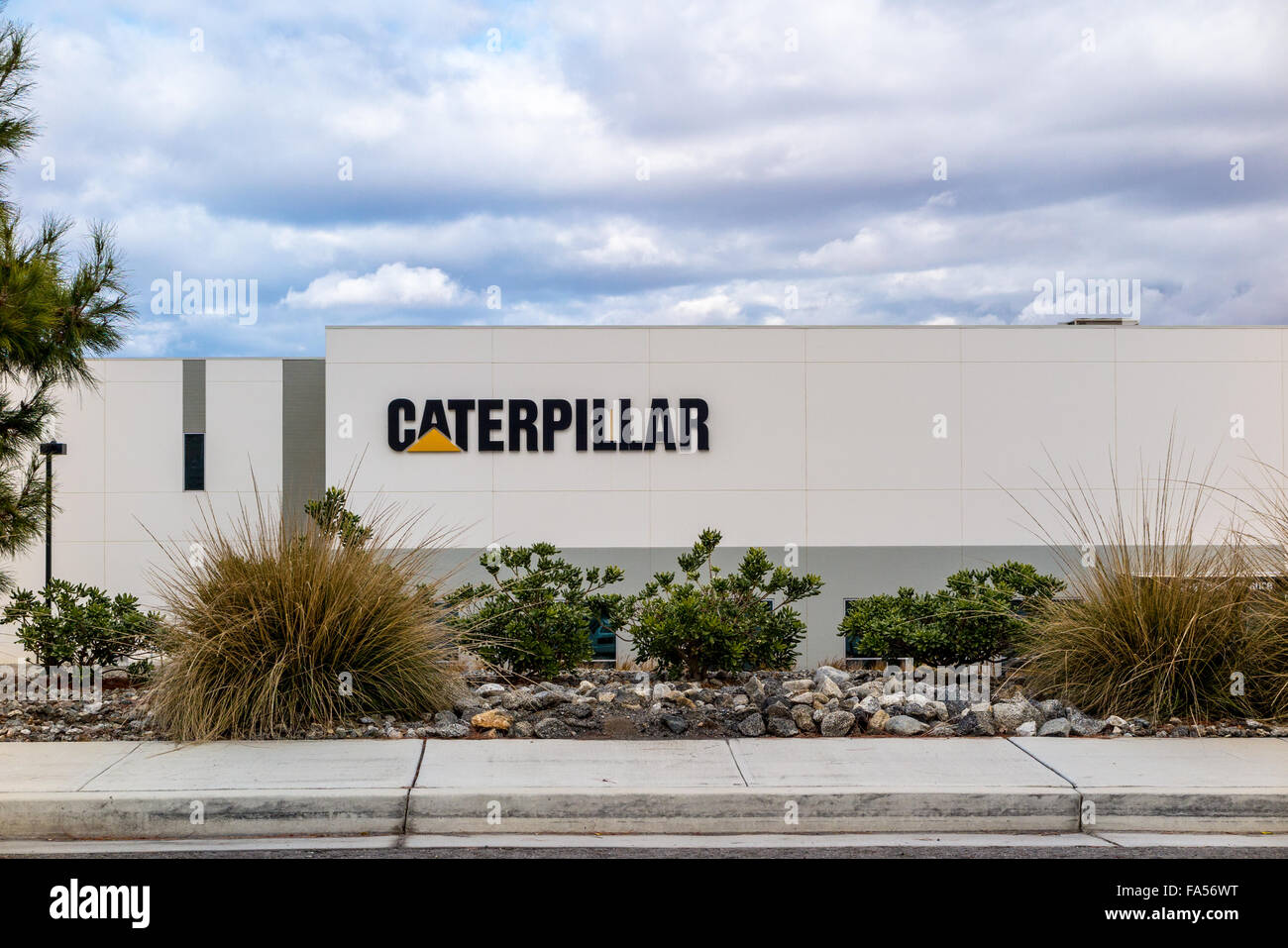 Une chenille Corporation sign in California Grapevine Banque D'Images