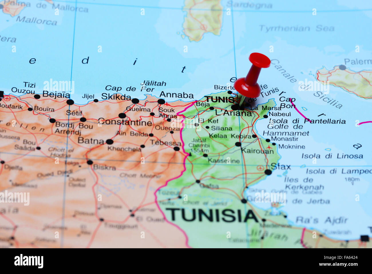 Tunis épinglée sur une carte de l'Afrique Photo Stock Alamy