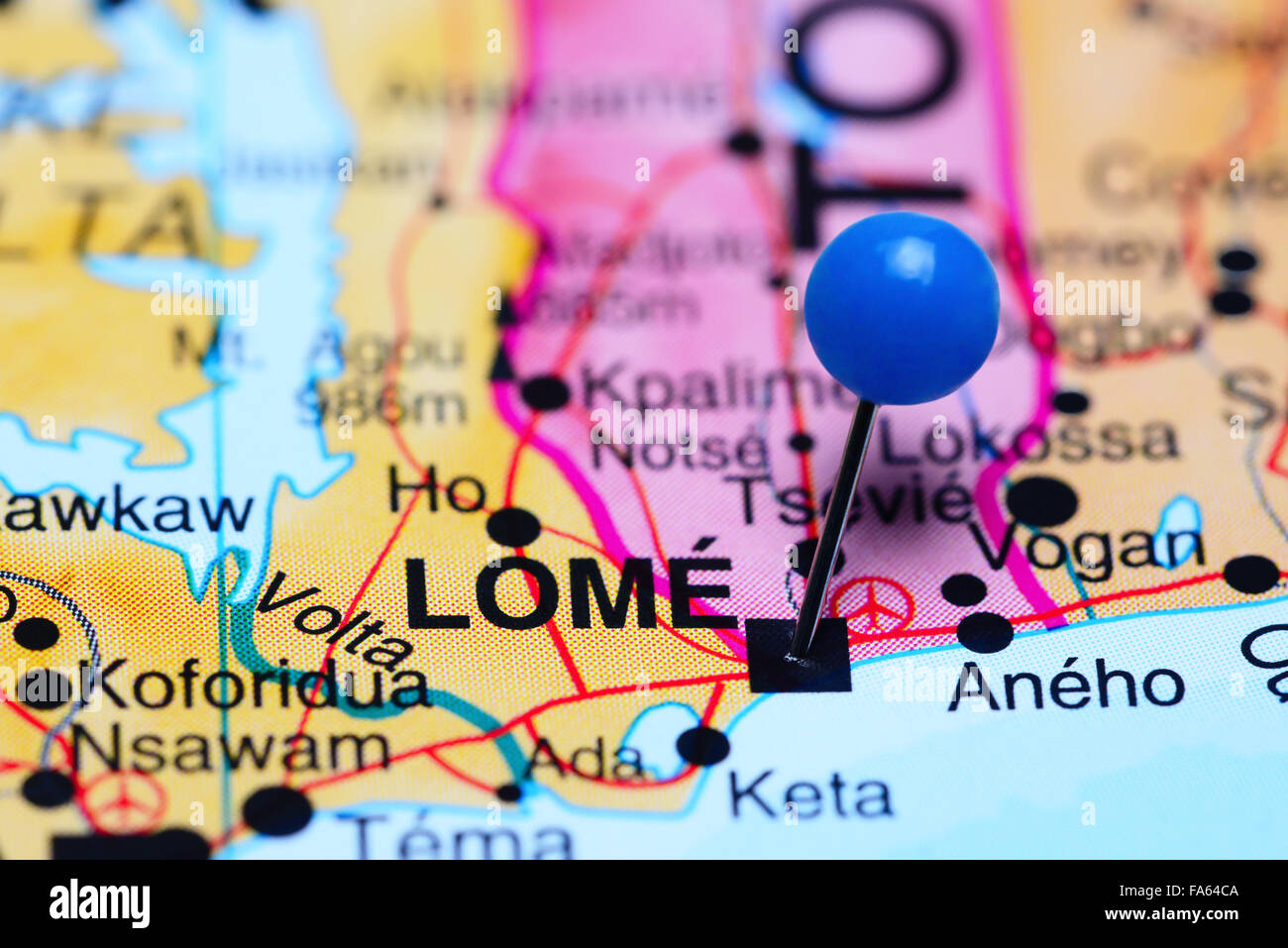 Lome épinglée sur une carte de l'Afrique Banque D'Images