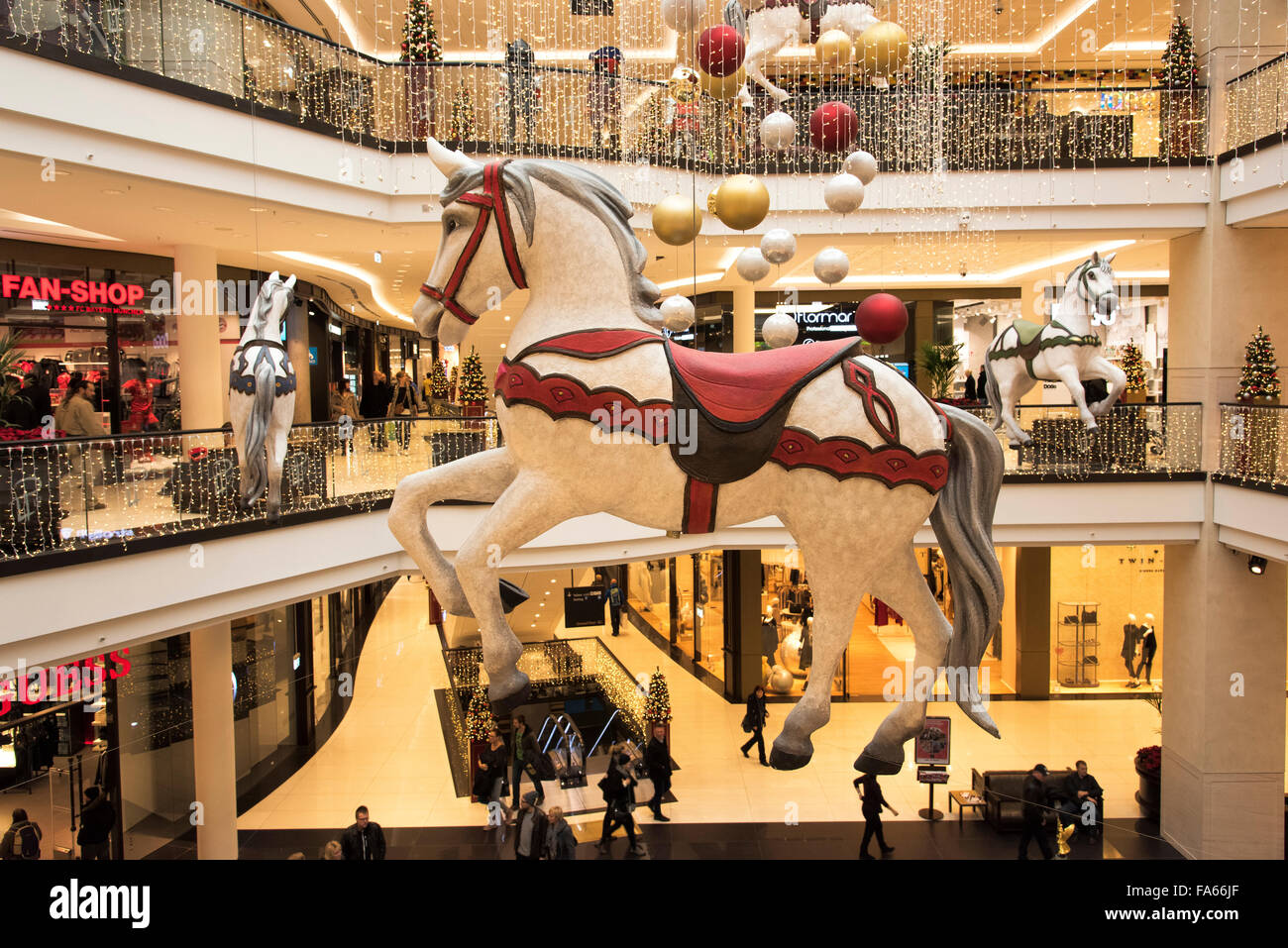 Affichage de Noël au Mall of Berlin Allemagne Banque D'Images