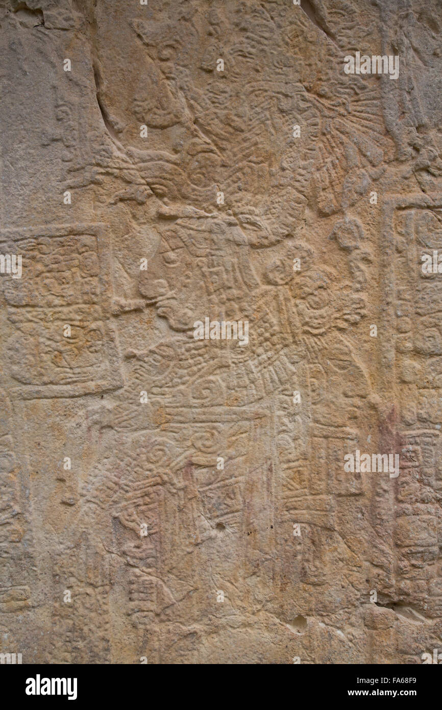 Zone archéologique de Yaxchilan, stela dans main plaza, Chiapas, Mexique Banque D'Images