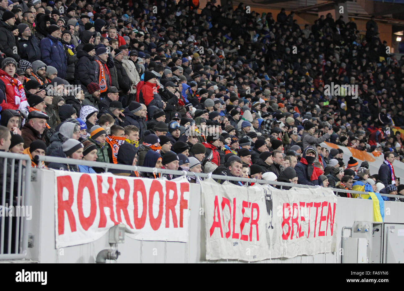 LVIV, UKRAINE - 17 février 2015 : Tribunes d'Arena Lviv stade au cours d'un match de la Ligue des Champions entre le Shakhtar Donetsk et le FC Bayern Munich Banque D'Images