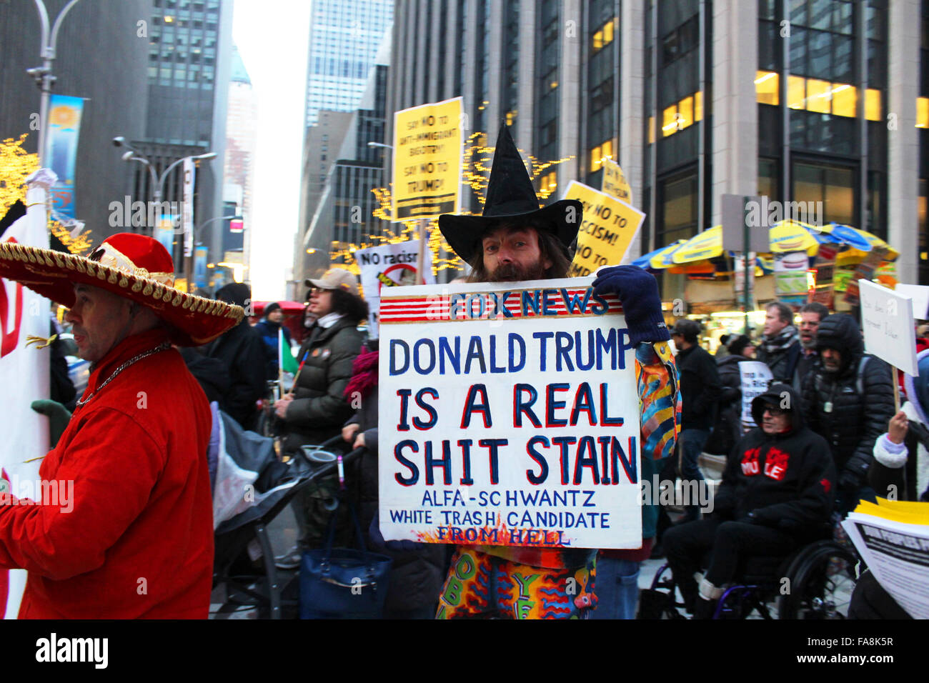 Manifestation anti trump new York Manhattan Fifth Avenue Banque D'Images