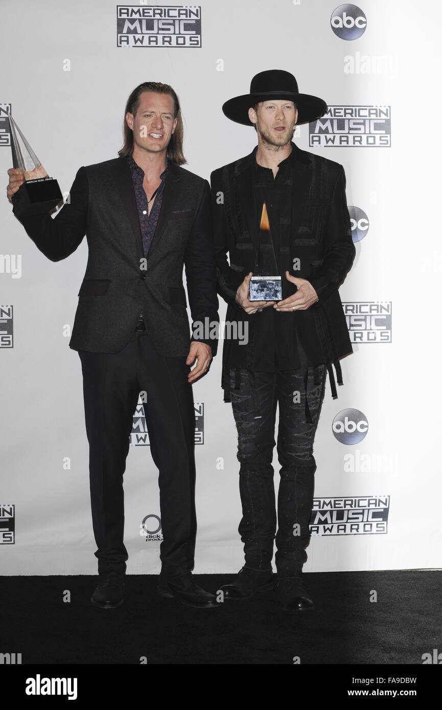 Les American Music Awards 2015 de presse avec : Tyler Hubbard, Brian Kelley Où : Los Angeles, California, United States Quand : 23 Nov 2015 Banque D'Images