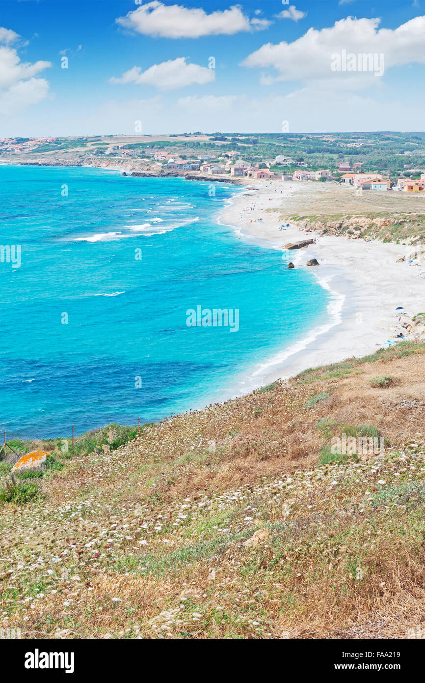 San Giovanni di Sinis littoral sur une journée ensoleillée en Sardaigne Banque D'Images