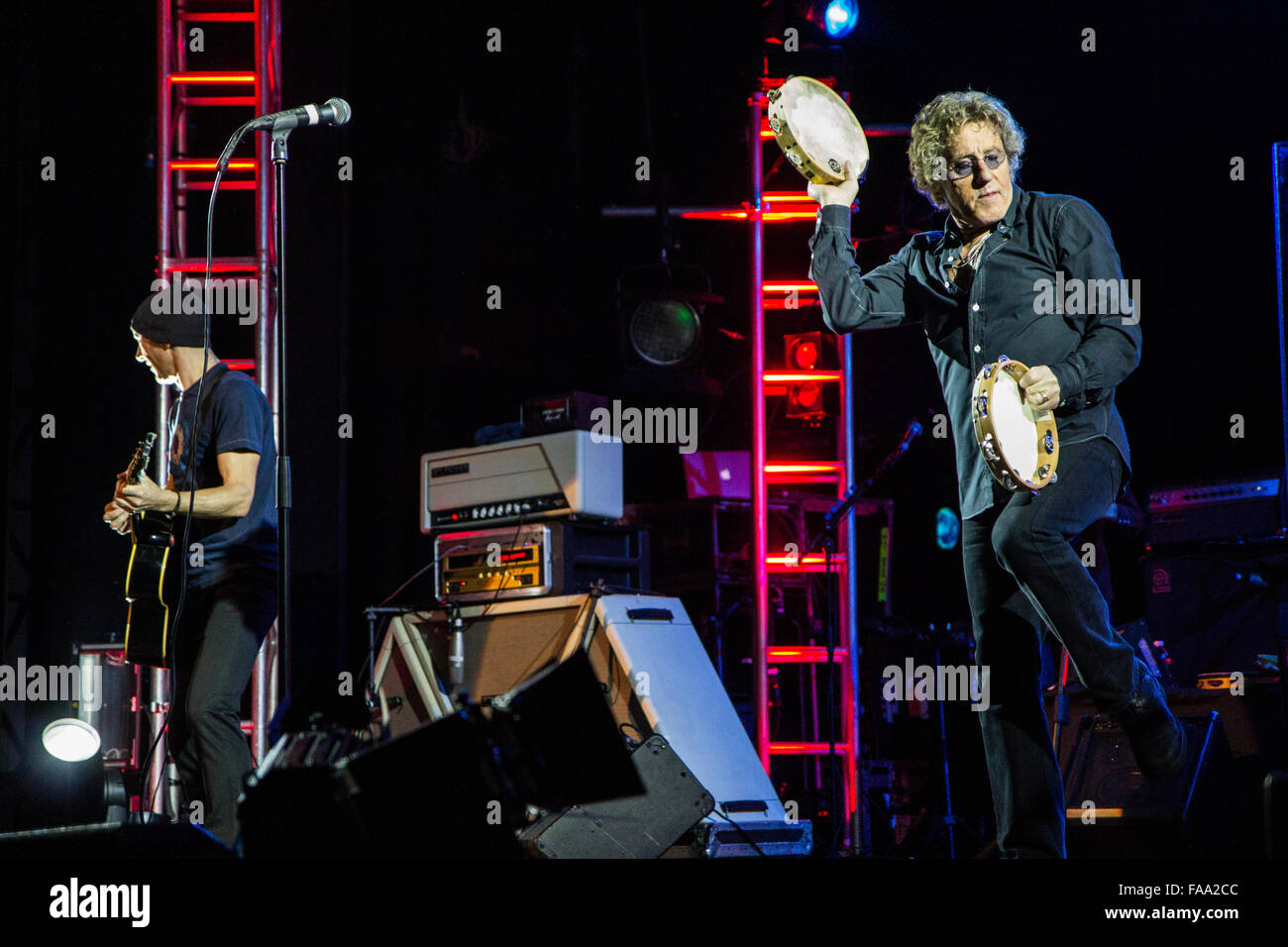 Milan Italie. Le 24 mars 2012. La chanteuse auteur-compositeur et acteur ROGER DALTREY effectue sur scène au Théâtre du Smeraldo Banque D'Images