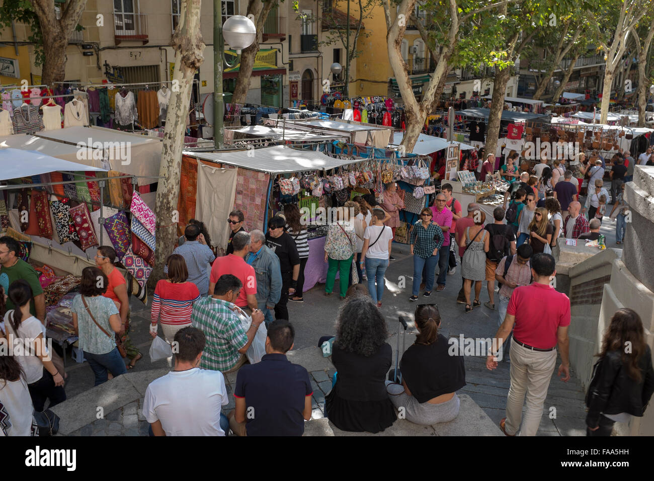 El Rastro Madrid marché dimanche Banque D'Images