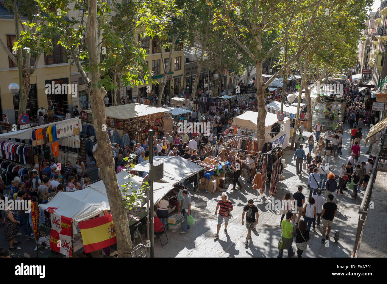 Marché aux puces El Rastro Madrid Espagne Banque D'Images