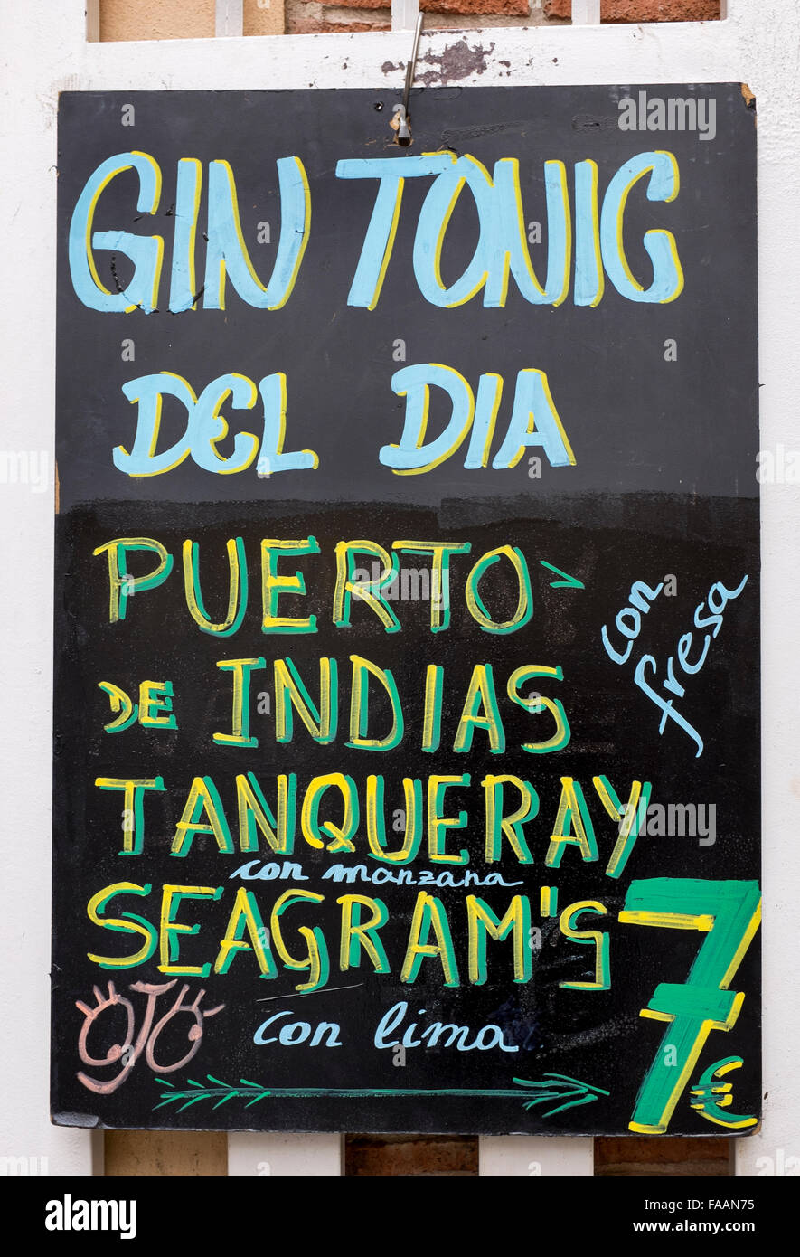 Menu Boissons Bar Madrid Calle Cava Baja Banque D'Images