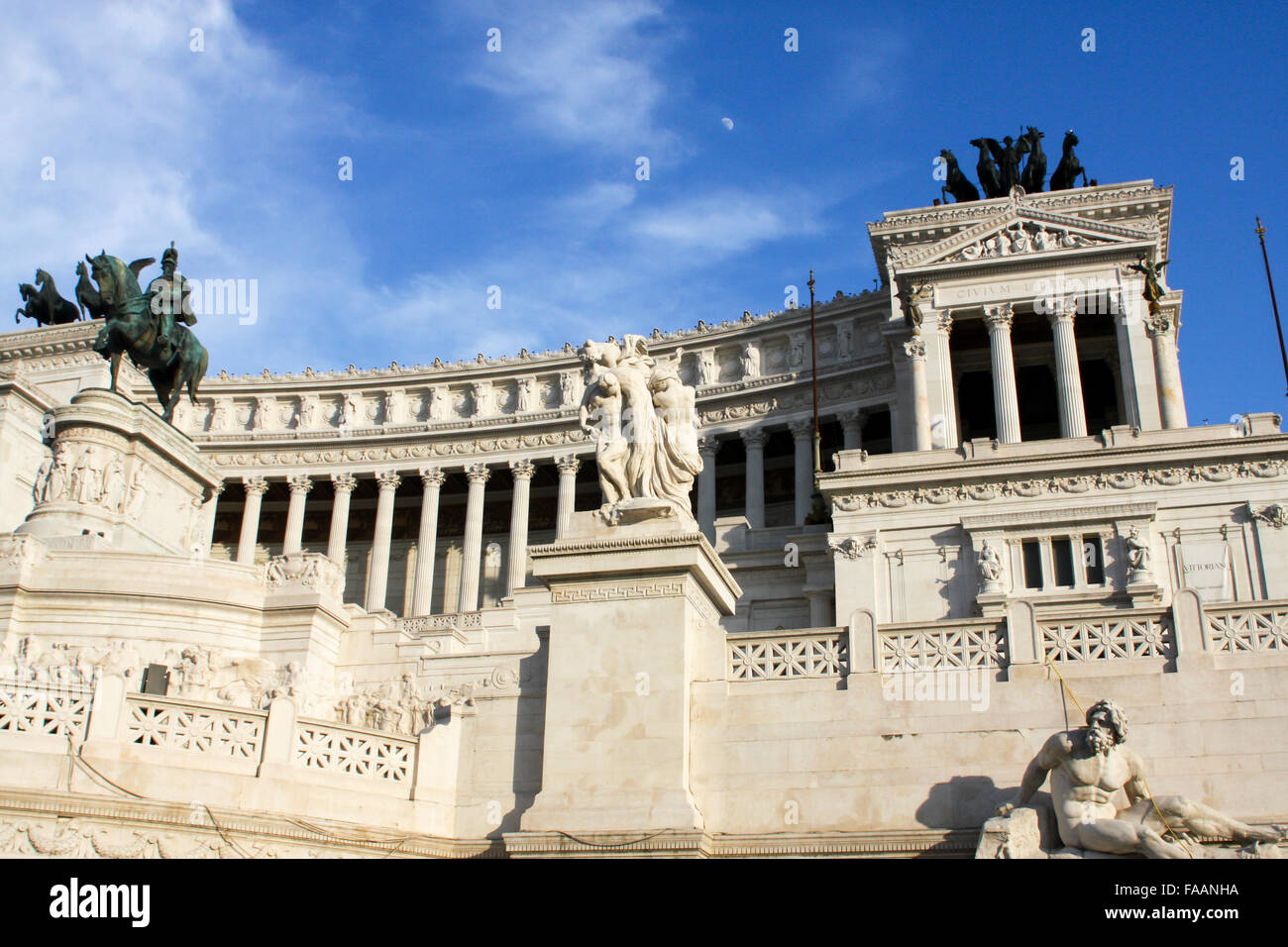 (Vittoriano monument Vittorio Emanuele II) à Rome, Italie Banque D'Images