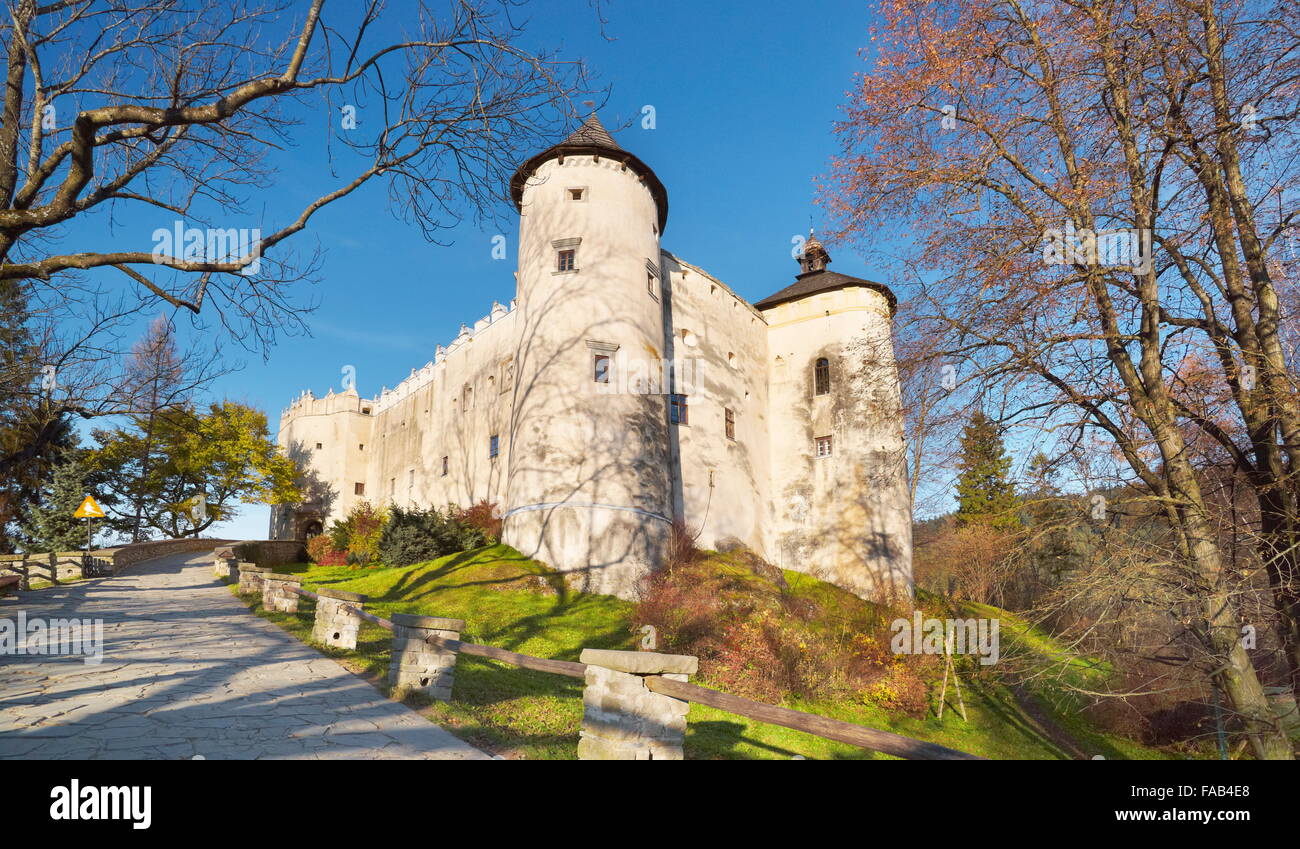 Le Château de Niedzica, région des montagnes Pieniny, Pologne Banque D'Images