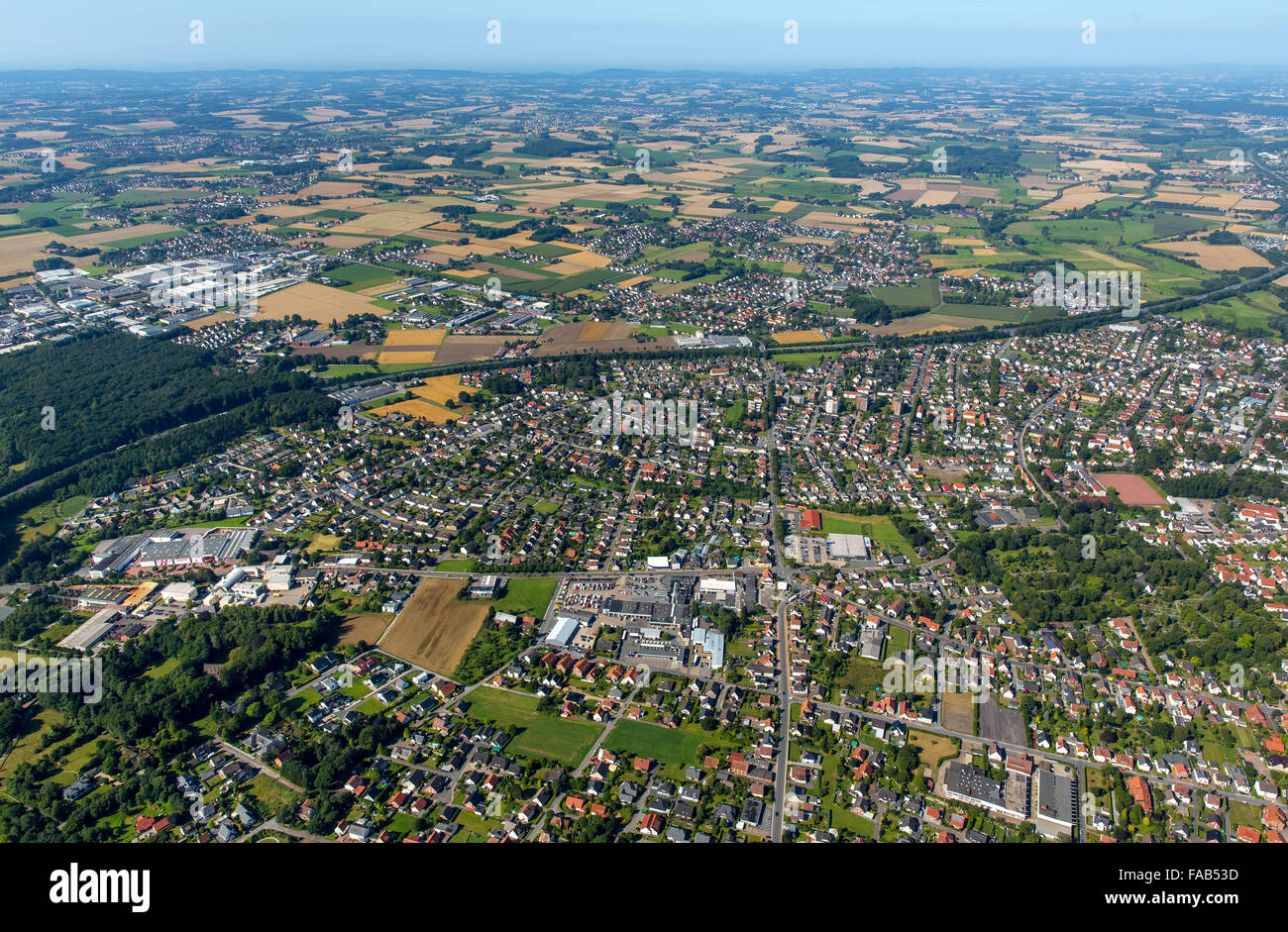 Vue aérienne du Sud, du centre-ville, rue Herforder Bünde, à l'Est de la Westphalie, Rhénanie-Palatinat, Allemagne, Europe, vue aérienne, oiseau Banque D'Images