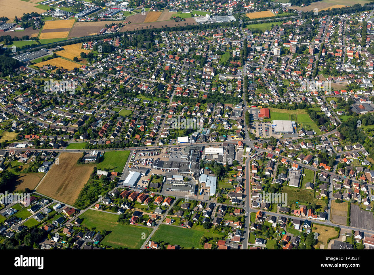 Vue aérienne, Downtown South Herforder Straße, Bünde, à l'Est de la Westphalie, Rhénanie-Palatinat, Allemagne, Europe, vue aérienne, oiseau Banque D'Images