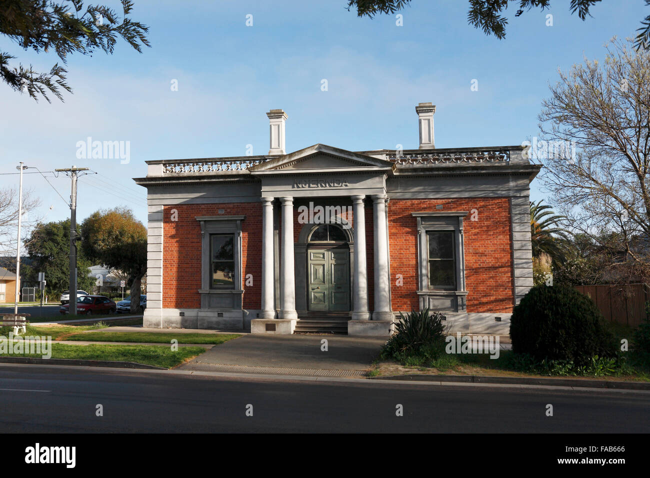 L'ancien Palais de justice (Echuca 1873 de l'ACEI) est de l'importance architecturale trouvés sur les rives de la rivière Murray à Echuca aus. Banque D'Images