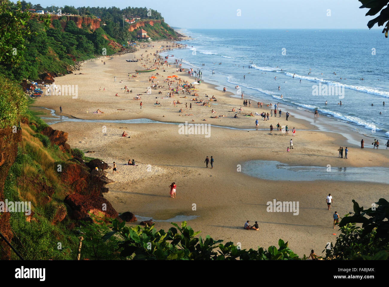 Varkala beach Kerala Inde.Cette plage aussi connu sous le nom de papanasam beach est une destination touristique internationale . Banque D'Images