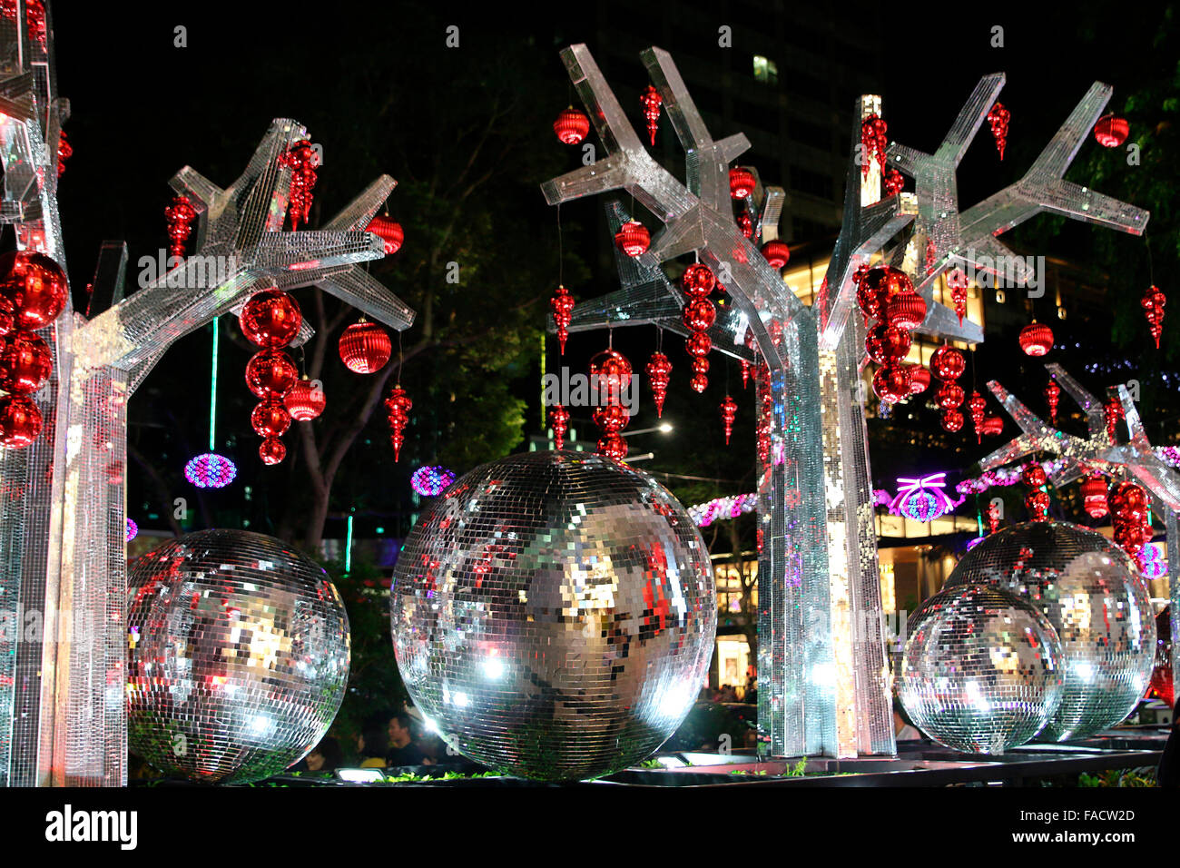 Décorations de Noël et du Nouvel An de l'Orchard Road à Singapour Banque D'Images