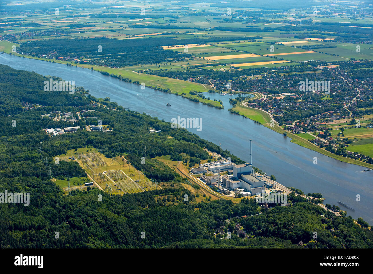 Vue aérienne, Geesthacht Energy Park, nuclear power plant Krümmel GmbH, centrale nucléaire sur l'Elbe, Geesthacht, Banque D'Images Vue aérienne, Geesthacht Energy Park, nuclear power plant Krümmel GmbH, centrale nucléaire sur l'Elbe, Geesthacht, Banque D'Images