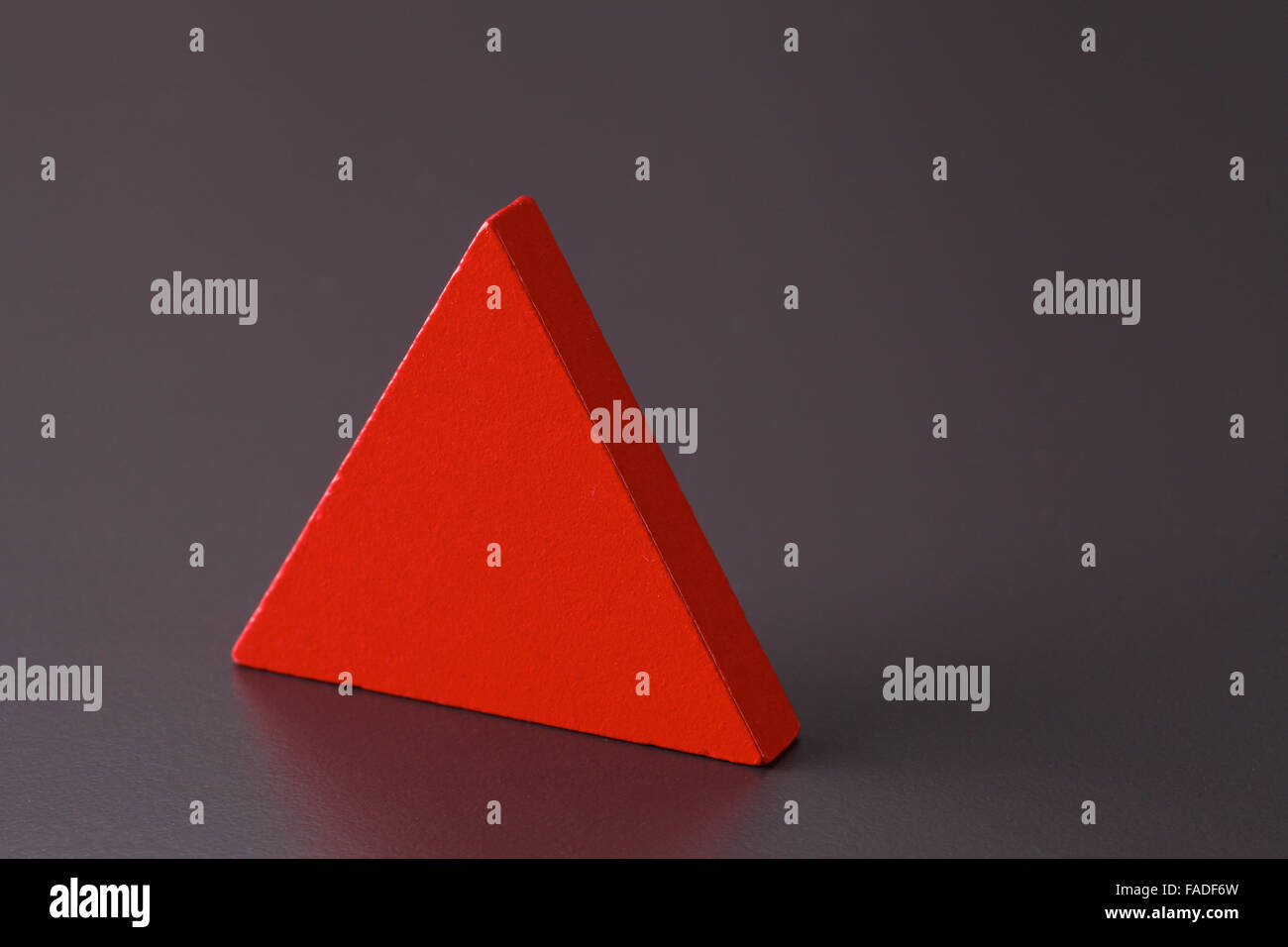 Gros plan du triangle rouge Banque D'Images