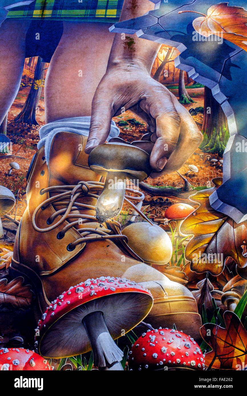 L'art mural urbain représenter quelqu'cueillette de champignons dans une forêt, Glasgow, Écosse, Royaume-Uni Banque D'Images